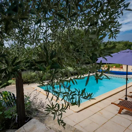 Сasa de vacaciones Maison Micouleaud Besse (Dordogne)