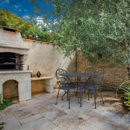 Maison Micouleaud Besse (Dordogne)