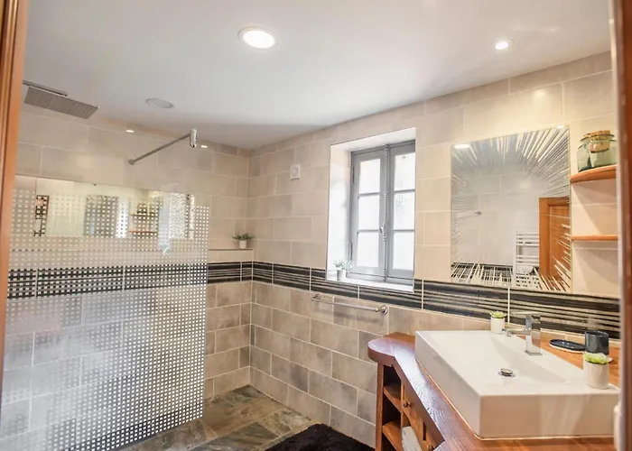 Maison Micouleaud Nyaraló Besse